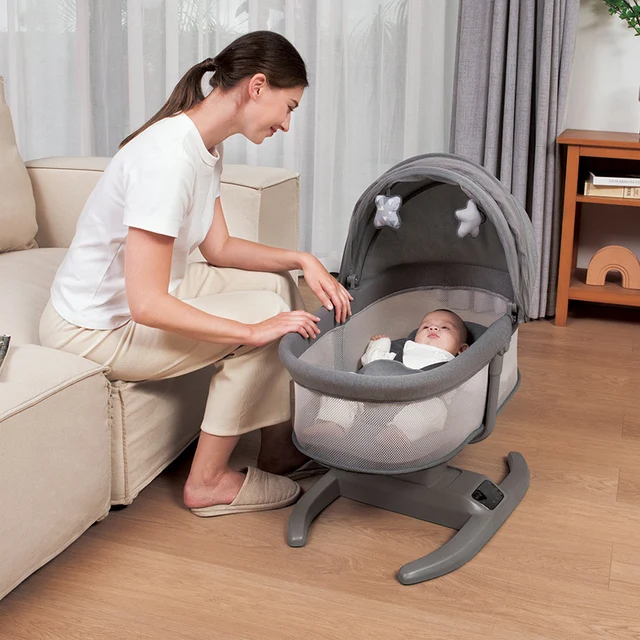 New mastela gliding Bassinet