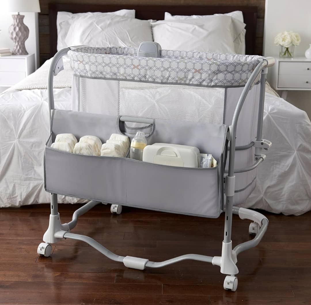 T1 Ingenuity pa farabale 3-ni-1 Dagba pẹlu mi bassinet