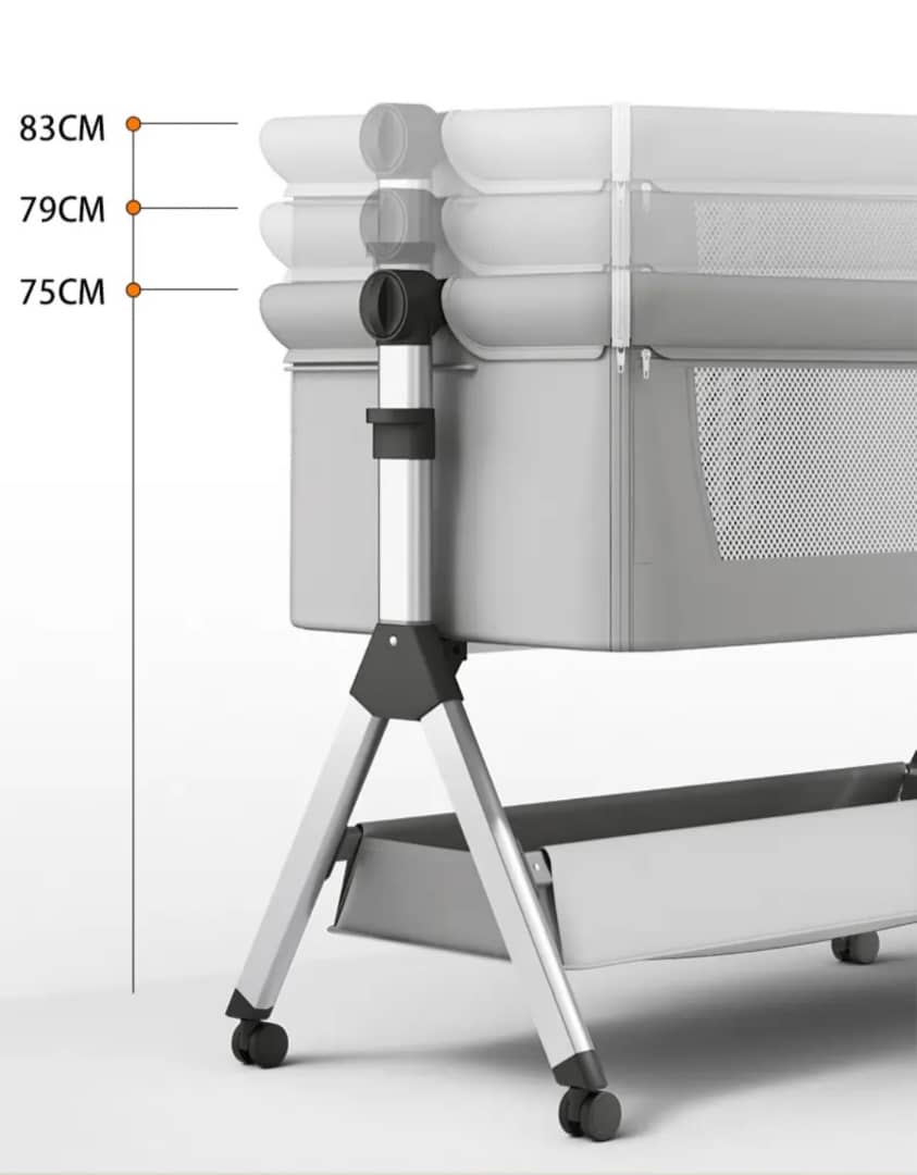 T31 Lẹgbẹẹ mi Baby bassinet