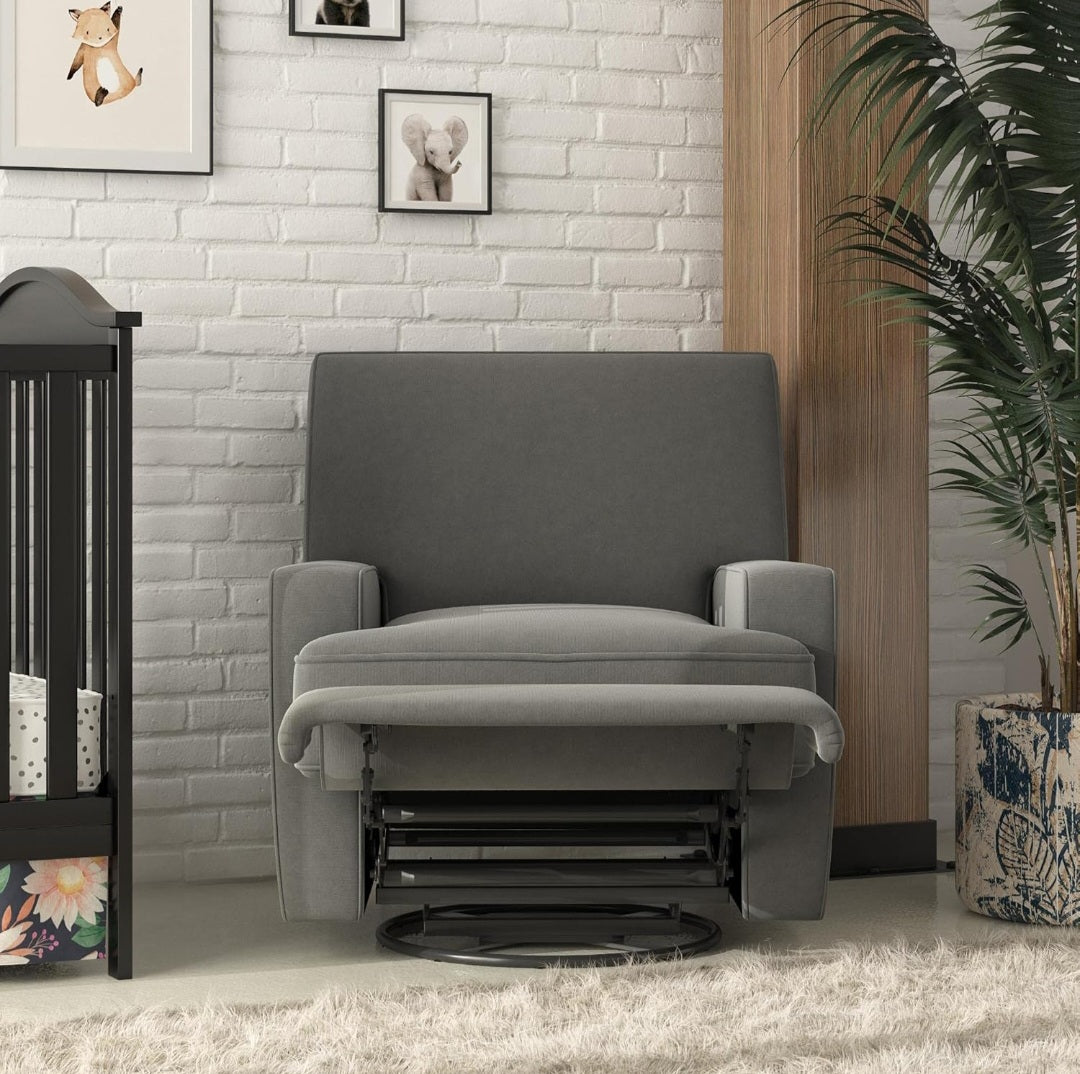 Delta ọmọ upholstery glider