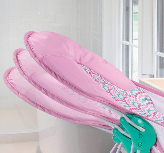 Tiibby Bather