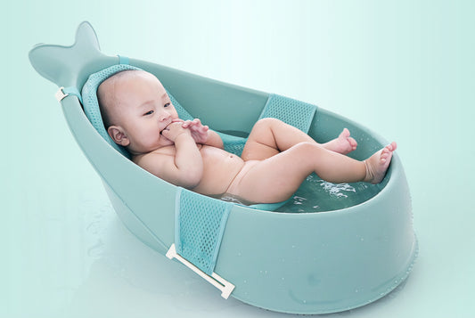 Whale omo wẹ pẹlu wẹ akete