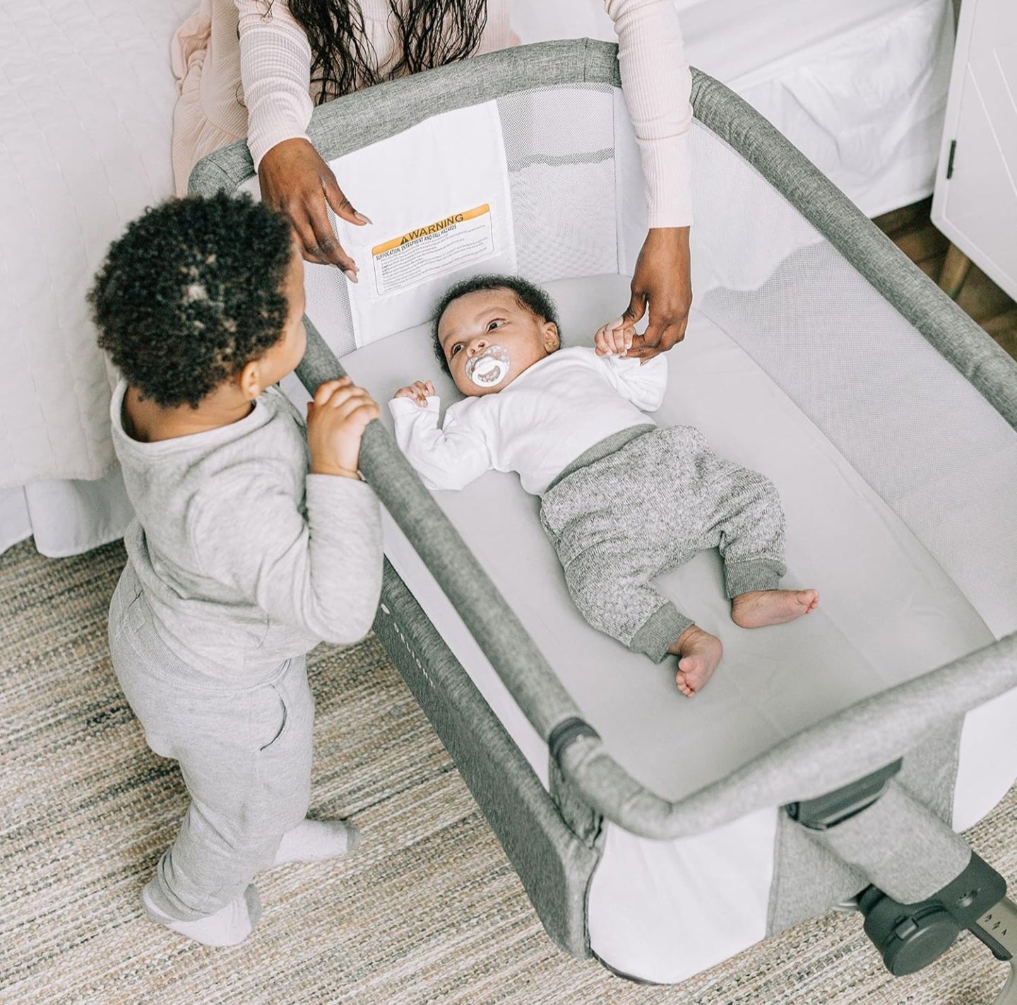 Baby Delight beside me dreamer Bassinet ✨️