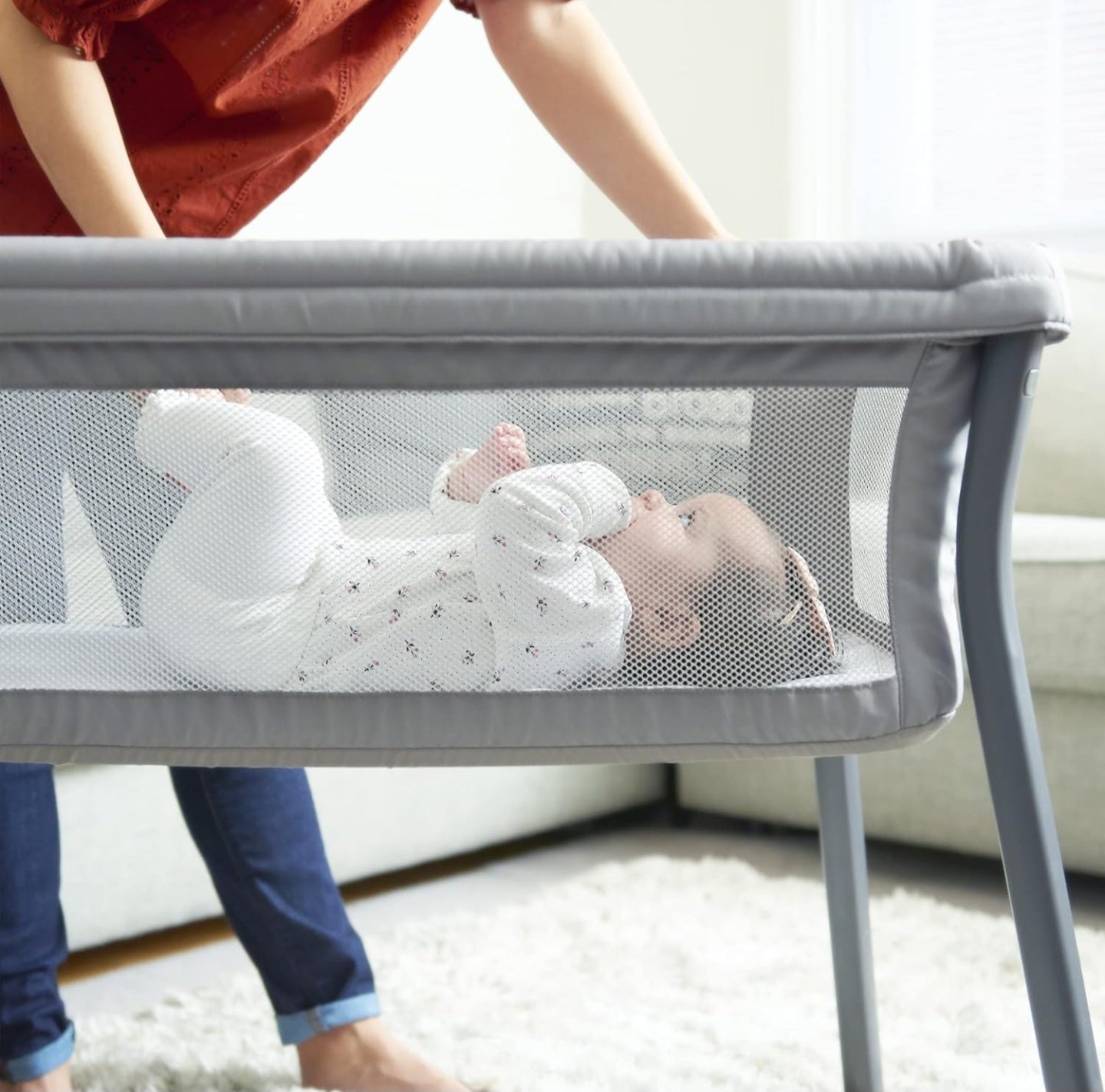 Chicco LullaGo® Anywhere Portable Bassinet